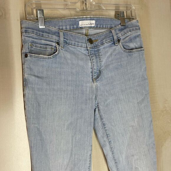 Loft‎ modern skinny crop faded light wash denim jeans, size 27 - Picture 2 of 16